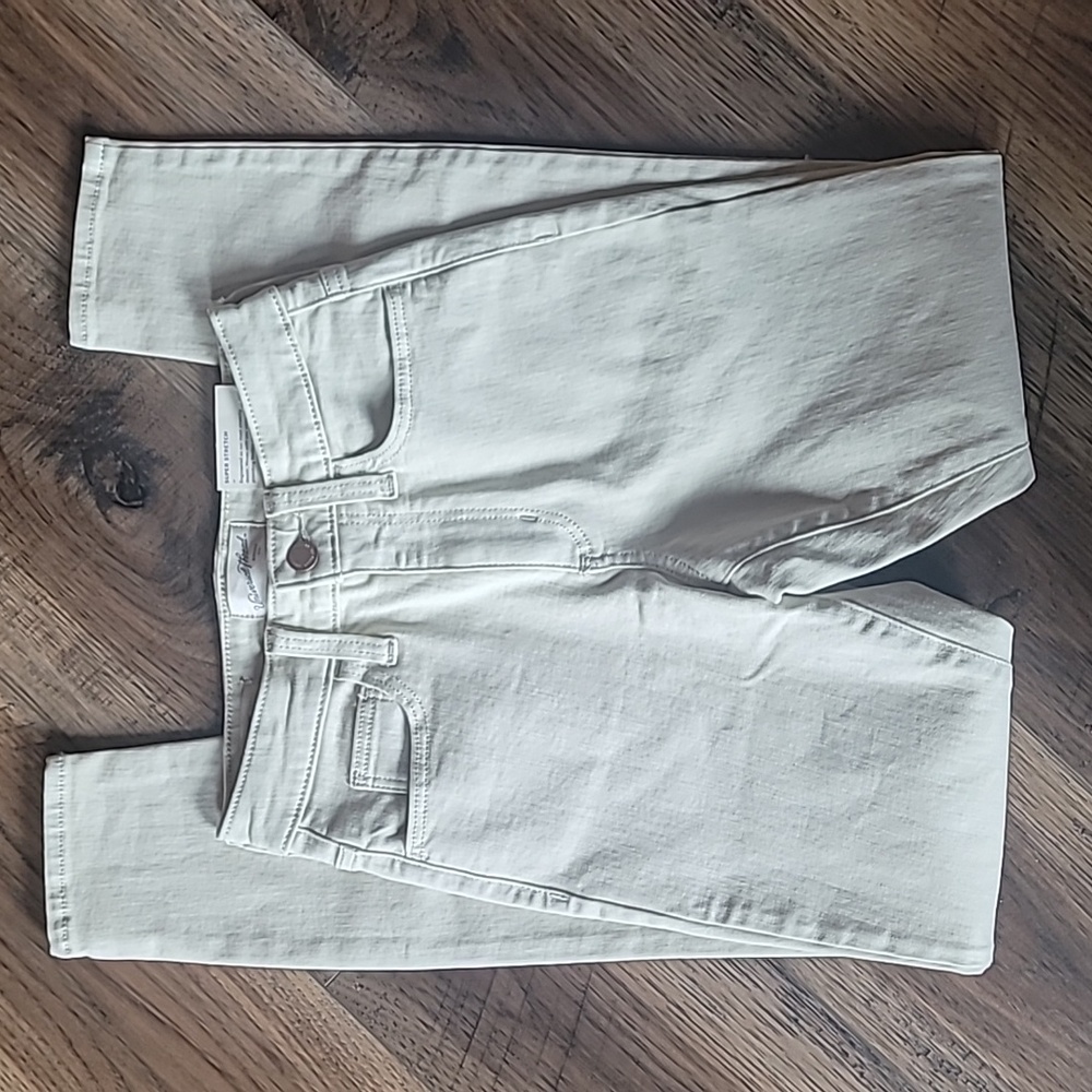 Universal Thread Skinny Jeans, Size 00, Cream, Beige, Light Tan, Soft, Stretchy - Picture 2 of 7